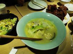 冻豆腐炖白菜-关东小磨东北菜(上海长风大悦城店)