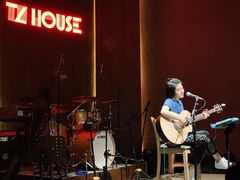 -TZ House音乐现场(来福士中心店)