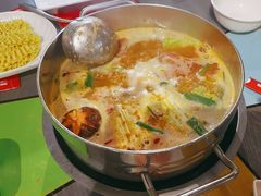 -四季喧黔味豆米火锅(万达广场店)