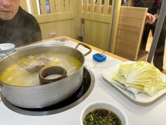 -朴小妹人参鸡汤火锅(长白山万达店)