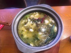 -周鱼小馆石锅酸菜鱼(活力汇店)