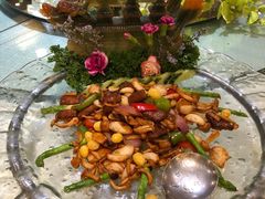 -顺峰海鲜酒楼(省府店)