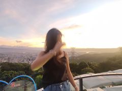 -草山夜未眠景观餐厅