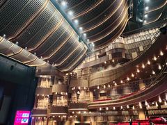 -交通银行前滩31演艺中心