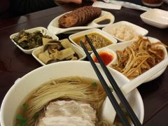 -朱鸿兴面馆(镇湖店)