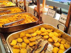 -涨巢·潮玩水疗局