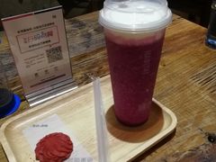 白雪火龙果-栖巢咖啡(天鹅湖万达低碳店)