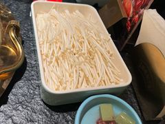 -熊喵来了火锅(长安万达第94分店)