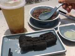 竹炭黑油条-华辉拉肠(宝华店)