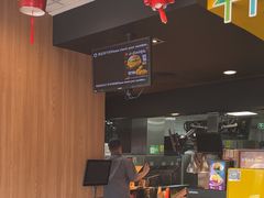 -麦当劳(杨林得来速店)