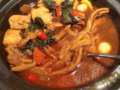 柳州螺丝鸭脚煲-瑶王府·广西菜(相思湖店)