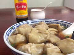鲜肉馄饨-古徽州馄饨店(宝安路店)