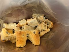 -Dough&Joe团憩(瑞虹天地月亮湾店)