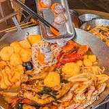 广州探店｜任何人错过马路边的🦞小龙虾螺蛳粉火锅我都会伤心的‼️