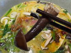 -芸南道·过桥米线(昆明老街旗舰店)