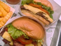 -Let'sBURGERplus·非常创意汉堡(三里屯店)