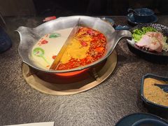 -湊湊火锅·茶憩(打浦桥日月光店)