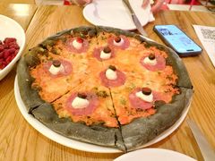 怪兽之眼披萨-城市大道红炉披萨烘焙坊