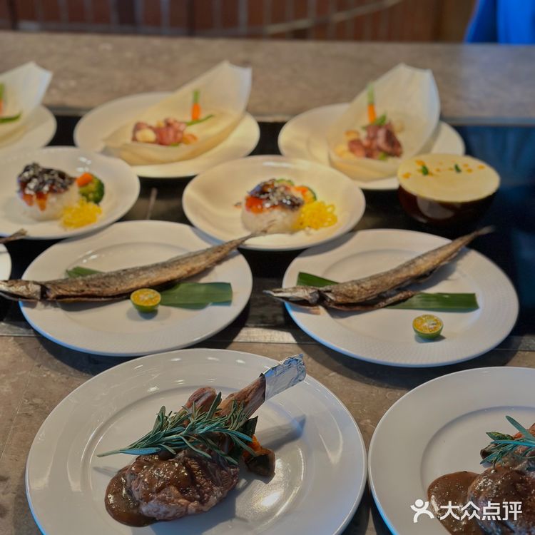 烟台探店｜最值得吃的升级版自助❗️扶墙出❗️