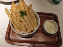 -阿妮叶李(光谷世界城店)