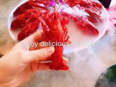 -沪小胖小龙虾(淮海中路旗舰店)
