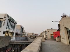 -泉乐坊步行街(烟酒特产平价超市店)