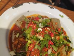 -喝丢一只鞋海鲜烧烤(市场店)