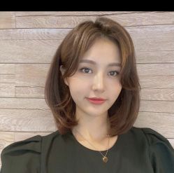 -变画·发型STUDIO