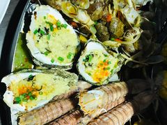 生蚝-日进一片海.生腌海鲜火锅.宵夜烧烤(三里屯总店)