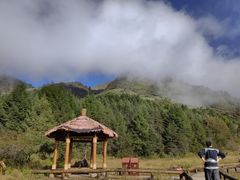 -硗碛藏寨·神木垒景区