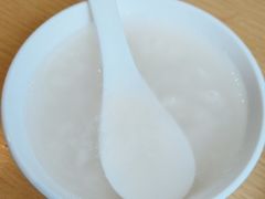 -渝信川菜 · 川味家常菜(财富购物中心店)