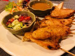 -Dash Teak House