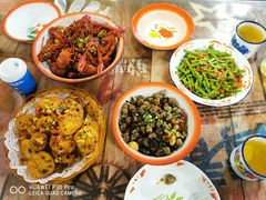 -冶建镜子·老南昌大排档·江西虾王(总店)