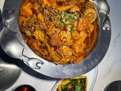 -徐记小怪兽肉蟹煲(中央大街店)