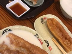 -禾诗夜市大饼油条(松江店)