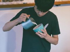 -Line 咖啡(石厦花园店)