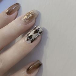 -悦指间美甲美睫