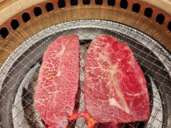 -山川小町·极番烧肉(新地假日广场店)