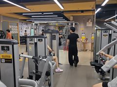 -超鹿运动(大唐世家店)