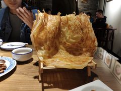 奶香手抓饼-十六中酱肉·烧烤·京菜小馆(五方桥旗舰店)
