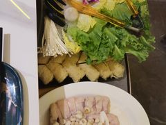 -润泽园椰子鸡(汇一城店)