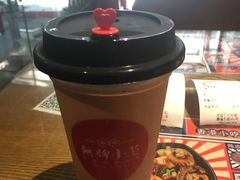 奶茶-無牌小范·香港明星美食