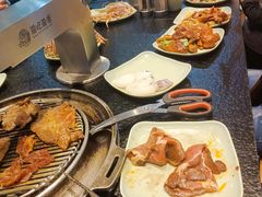 -海吃海喝海鲜烤肉炭火主题自助餐(朝阳店)