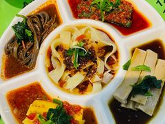 -令氏家外家周秦食府(高新店)