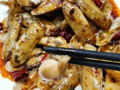 -扒虾小妹儿麻辣海鲜(宏图街店)