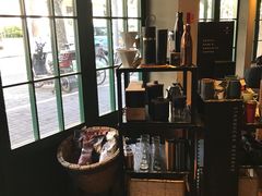 -星巴克(武康路店)