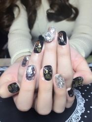 -睫乐园•睫公馆•美睫美甲沙龙