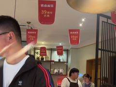 -镇南锅盖面馆(解放路店)