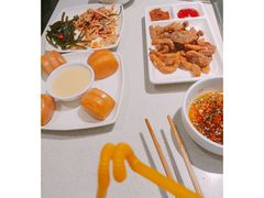 -海底捞火锅(亲子主题北金鹰店)