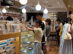 -猫的天空之城概念书店(景德镇陶溪川店)